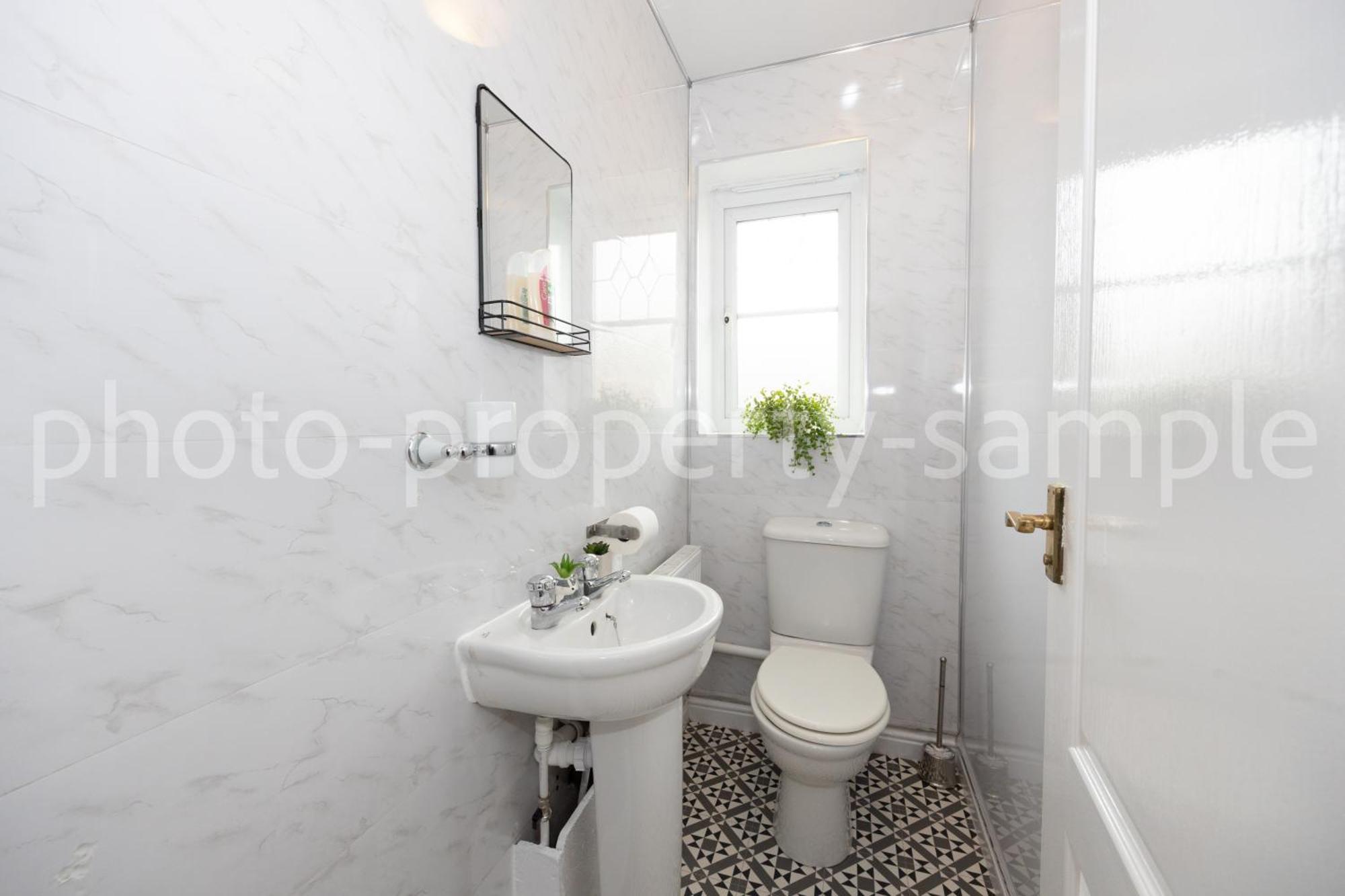 Airstays Apartment Уизеншо Экстерьер фото